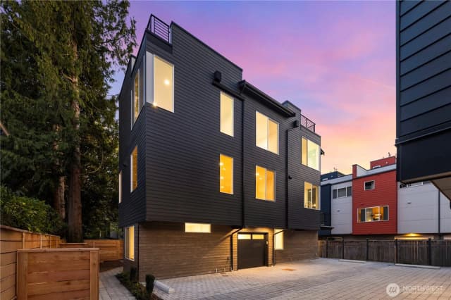Property photo for 1913 B N 120th Street, Seattle photo 3