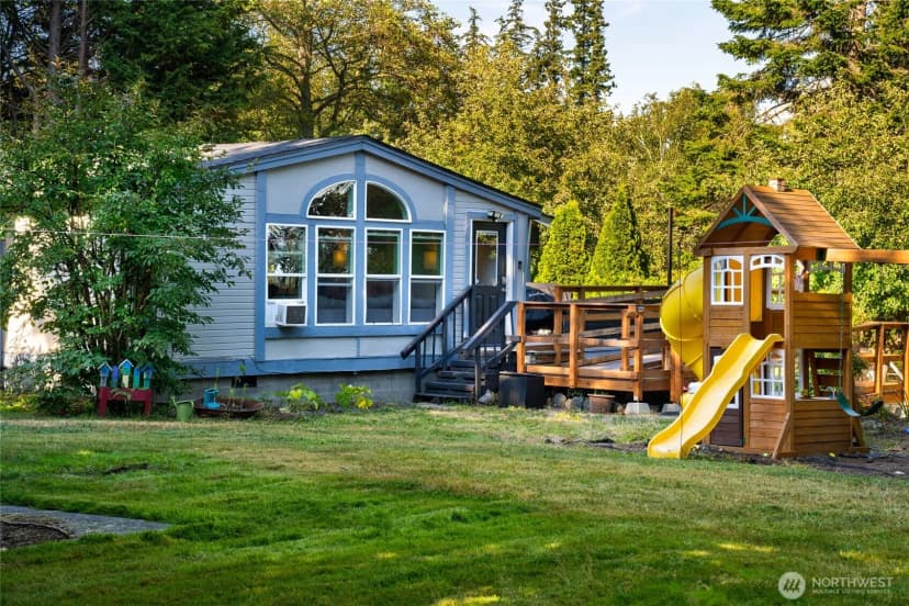 Property photo for 6823 Gibralter Drive, Anacortes photo 25