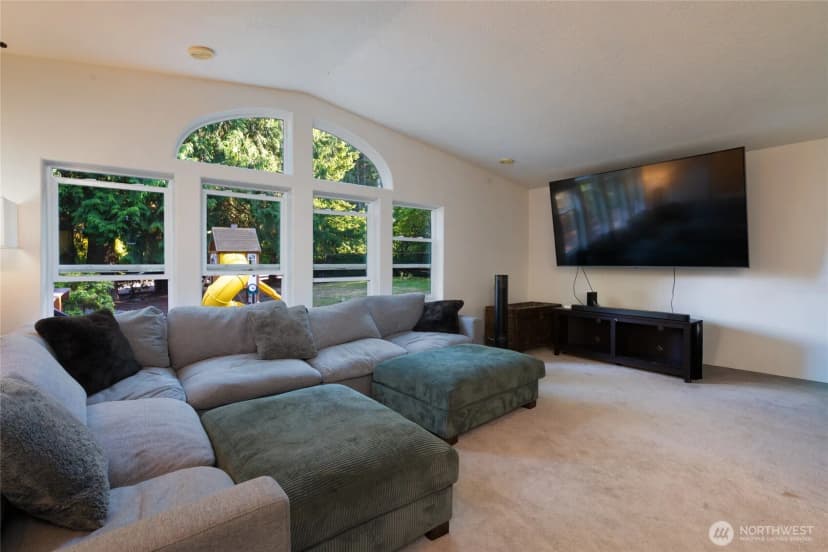 Property photo for 6823 Gibralter Drive, Anacortes photo 5