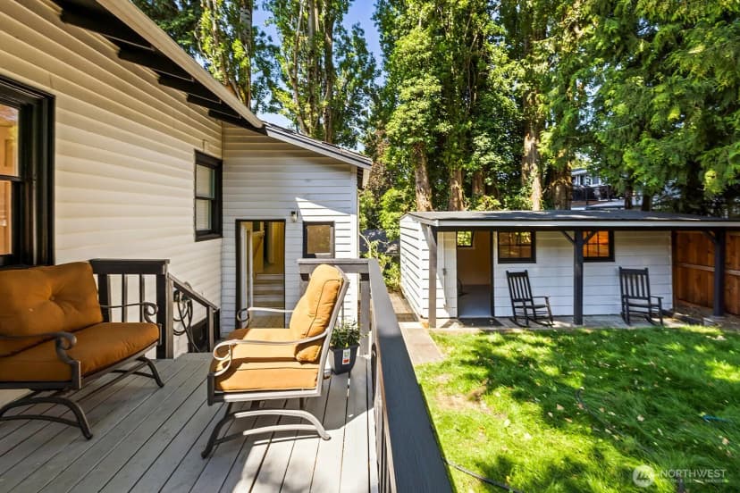 Property photo for 5250 46th Avenue Sw, Seattle photo 22