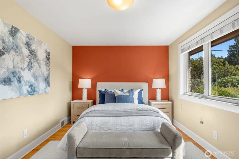 Property photo for 3627 Arapahoe Place W, Seattle photo 12