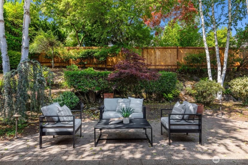 Property photo for 3627 Arapahoe Place W, Seattle photo 27