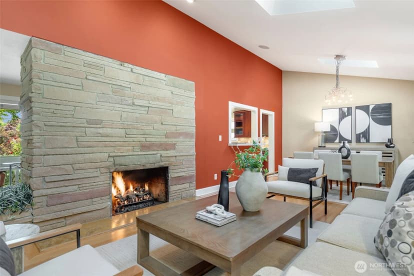 Property photo for 3627 Arapahoe Place W, Seattle photo 8