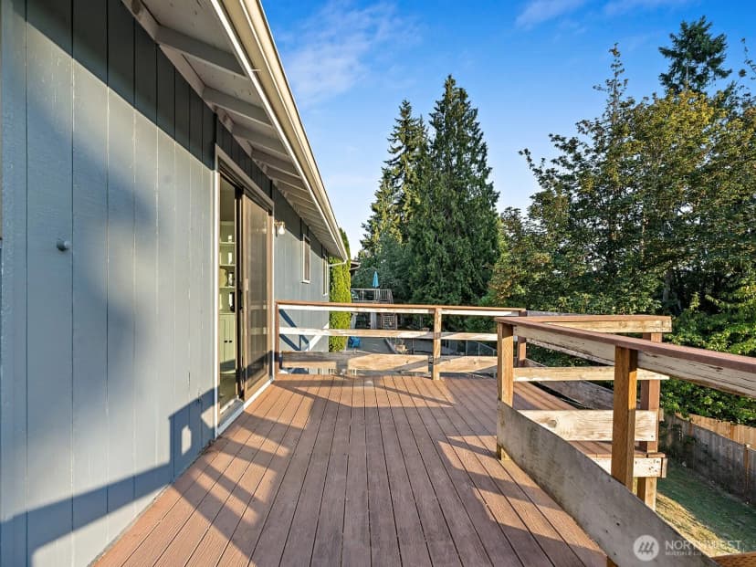 Property photo for 18851 129th Place Sw, Renton photo 13
