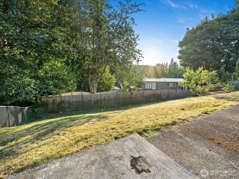 Property photo for 18851 129th Place Sw, Renton photo 32
