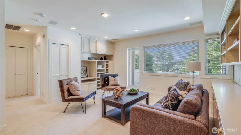 Property photo for 3304 81st Place Se #d, Mercer Island photo 30