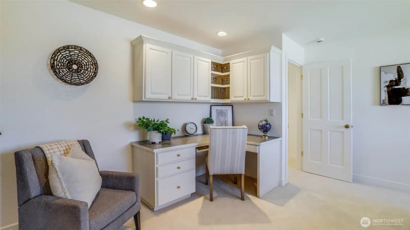 Property photo for 3304 81st Place Se #d, Mercer Island photo 25
