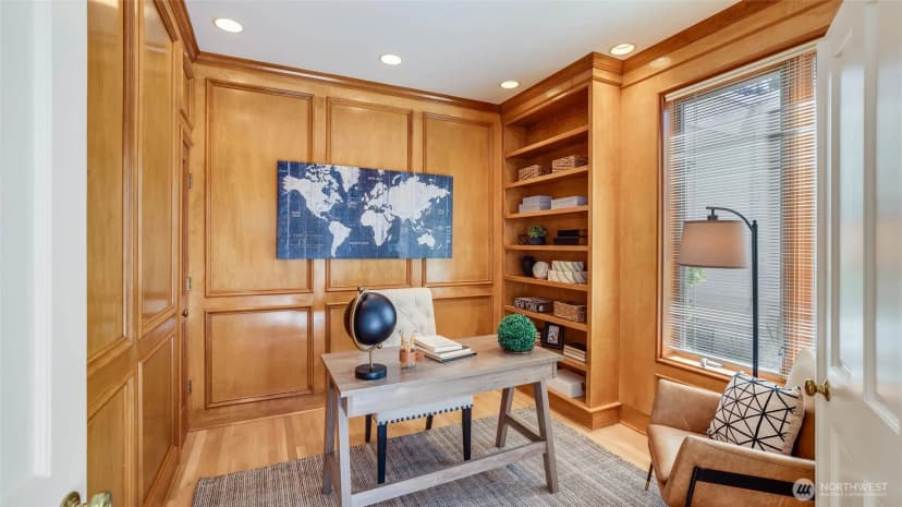 Property photo for 3304 81st Place Se #d, Mercer Island photo 8