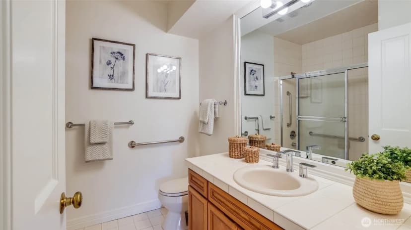 Property photo for 3304 81st Place Se #d, Mercer Island photo 32
