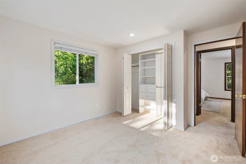 Property photo for 3410 166th Avenue Se, Bellevue photo 24