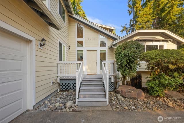 Property photo for 3410 166th Avenue Se, Bellevue photo 3