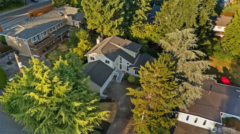 Property photo for 3410 166th Avenue Se, Bellevue photo 39