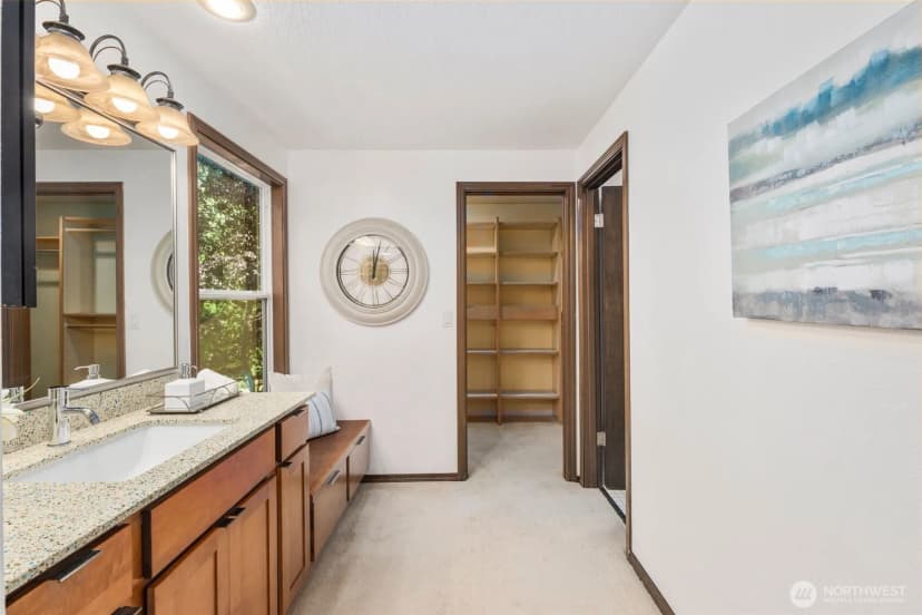 Property photo for 3410 166th Avenue Se, Bellevue photo 19