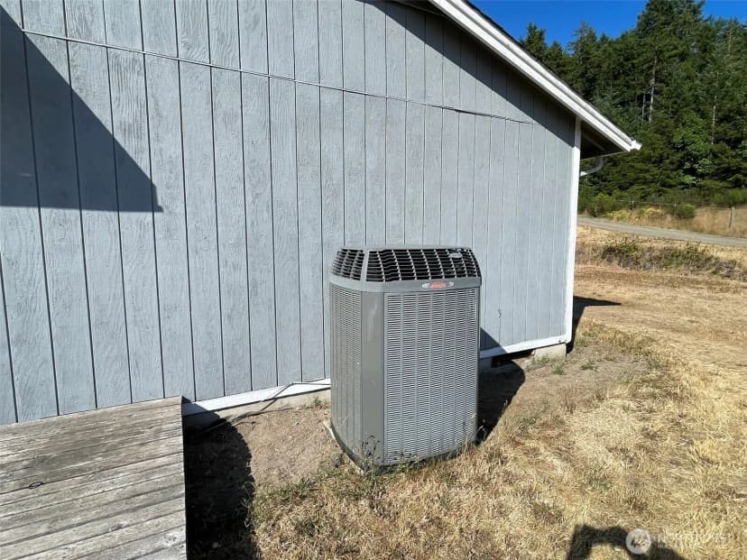 Property photo for 12650 Lindi Lane Sw, Port Orchard photo 35