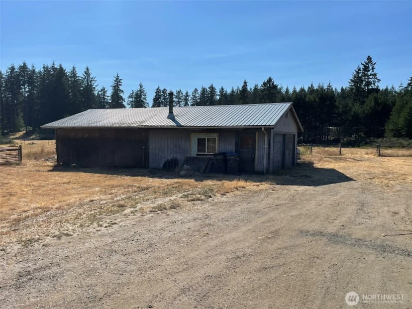 Property photo for 12650 Lindi Lane Sw, Port Orchard photo 7