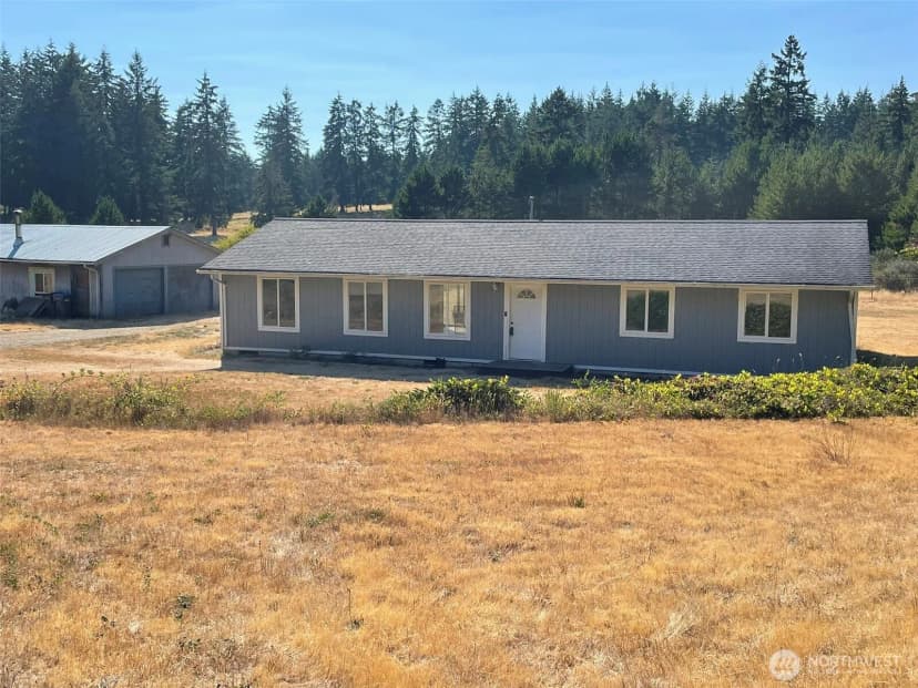 Property photo for 12650 Lindi Lane Sw, Port Orchard