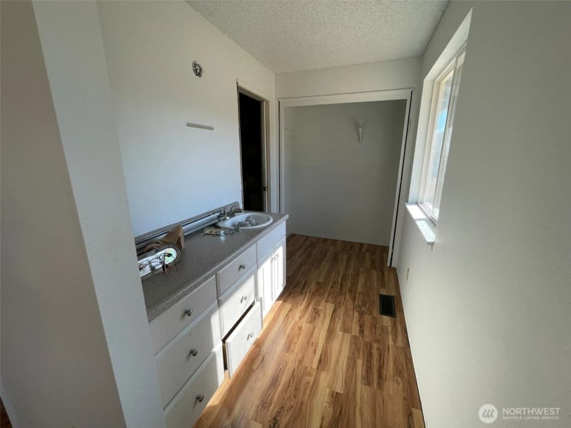 Property photo for 12650 Lindi Lane Sw, Port Orchard photo 23