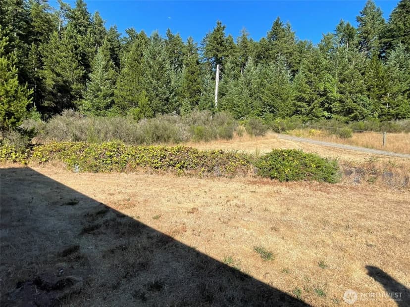 Property photo for 12650 Lindi Lane Sw, Port Orchard photo 11