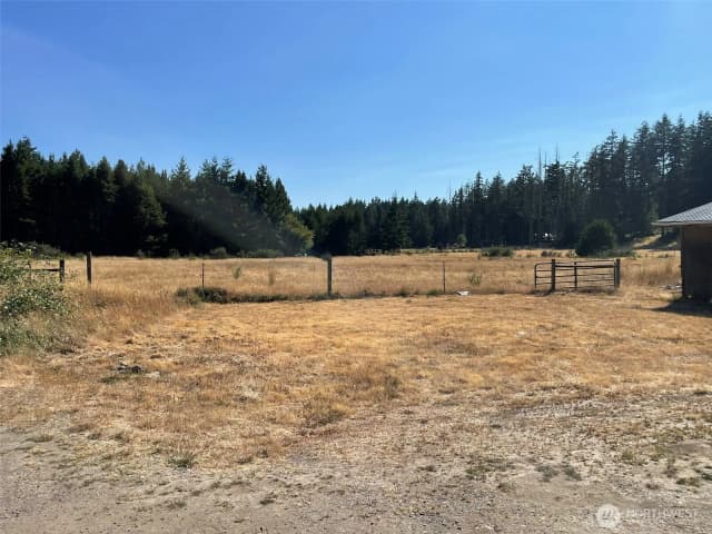 Property photo for 12650 Lindi Lane Sw, Port Orchard photo 5