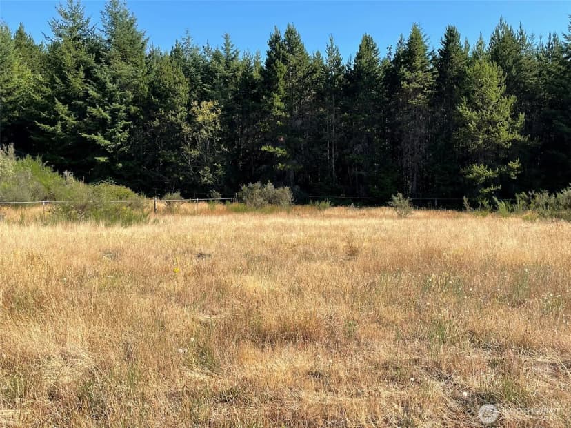 Property photo for 12650 Lindi Lane Sw, Port Orchard photo 12