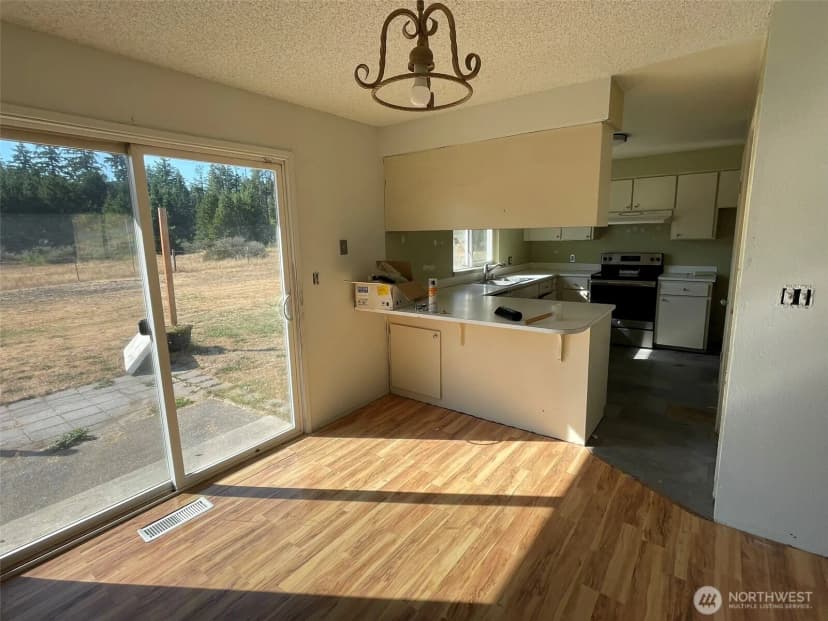 Property photo for 12650 Lindi Lane Sw, Port Orchard photo 32