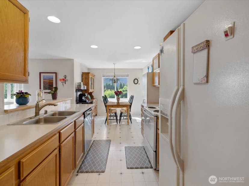 Property photo for 1019 Yew Avenue, Sultan photo 7