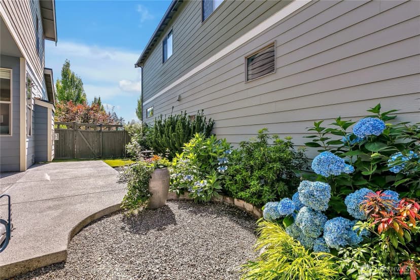 Property photo for 32725 Maple Avenue Se, Black Diamond photo 38
