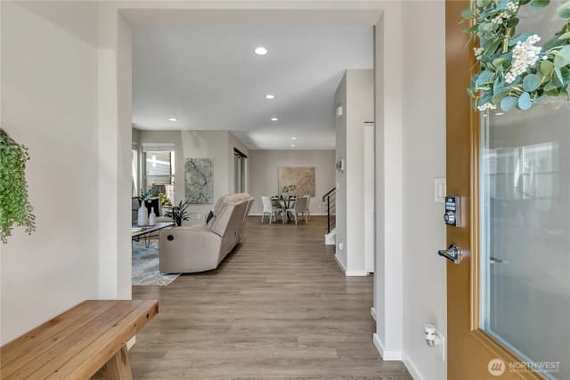 Property photo for 32725 Maple Avenue Se, Black Diamond photo 3