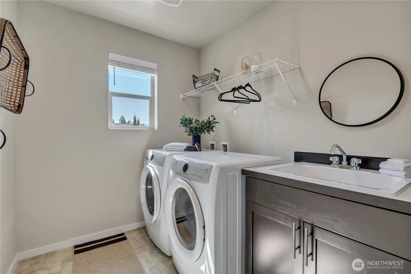 Property photo for 32725 Maple Avenue Se, Black Diamond photo 33