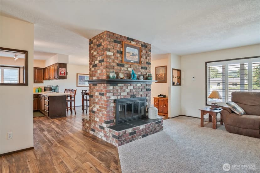 Property photo for 2301 48th Avenue, Longview photo 6