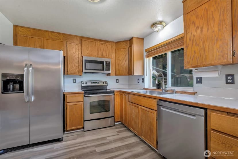 Property photo for 1720 158th Street Ct S, Spanaway photo 10