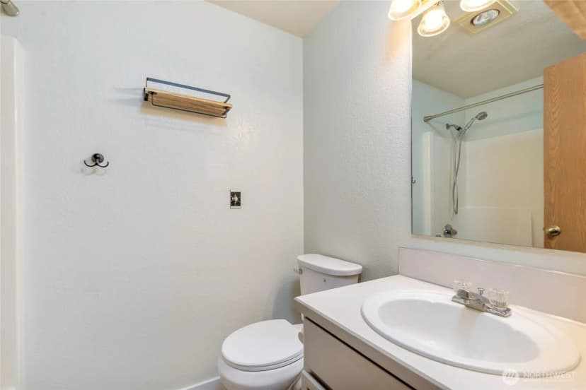 Property photo for 1720 158th Street Ct S, Spanaway photo 16