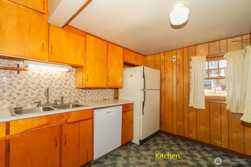 Property photo for 460 E Columbia Avenue, Colville photo 14