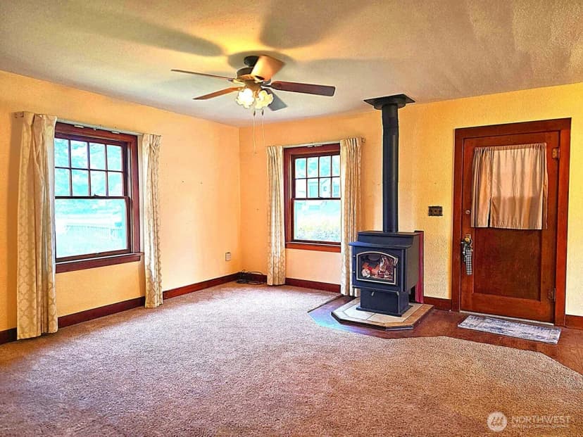 Property photo for 460 E Columbia Avenue, Colville photo 8