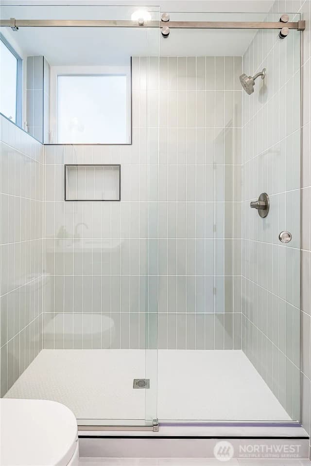 Property photo for 341 Nw 90th Street, Seattle photo 5