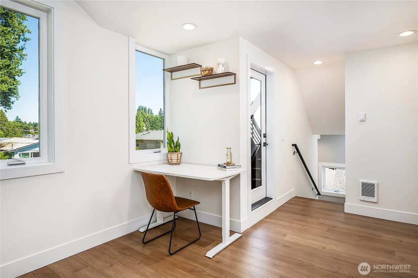 Property photo for 341 Nw 90th Street, Seattle photo 18