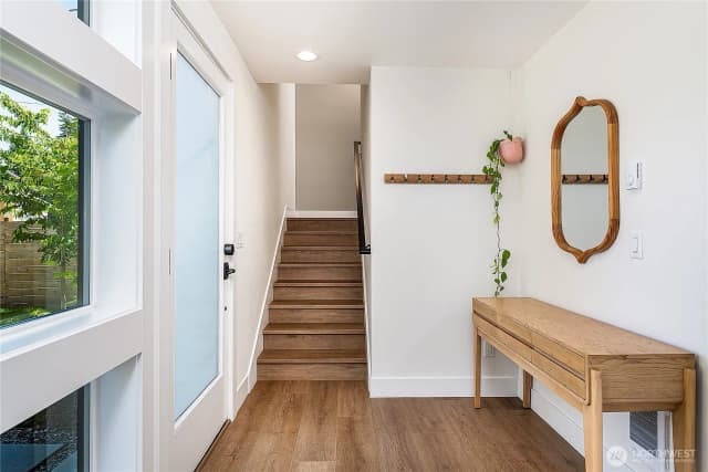 Property photo for 341 Nw 90th Street, Seattle photo 2