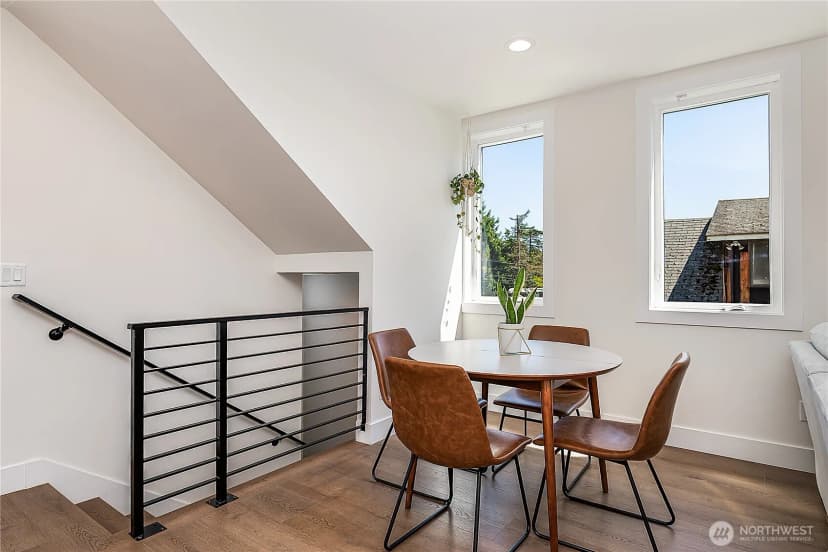 Property photo for 341 Nw 90th Street, Seattle photo 6