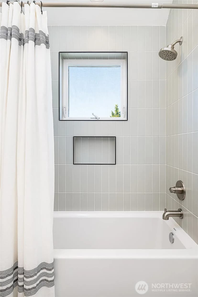Property photo for 341 Nw 90th Street, Seattle photo 26