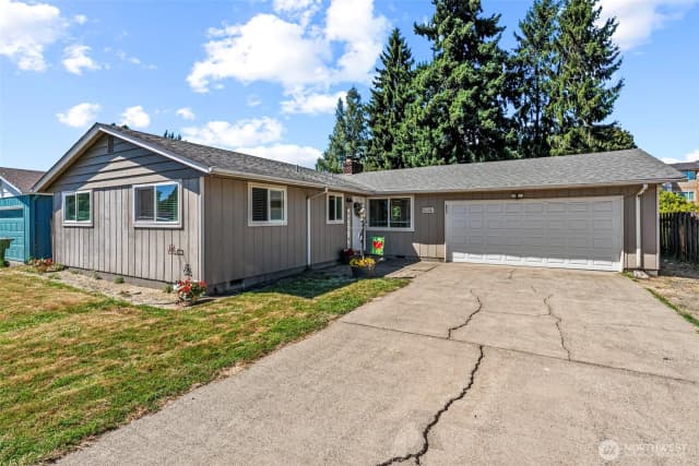 Property photo for 3226 Maple Street, Longview photo 2