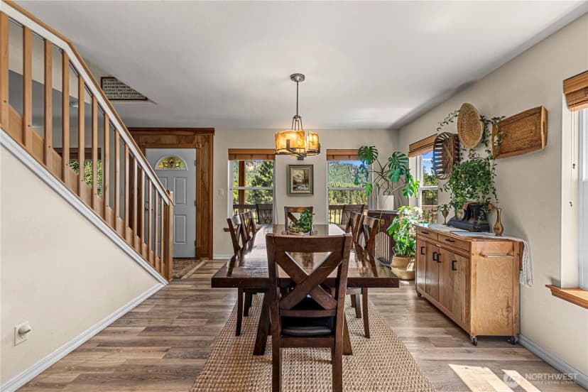 Property photo for 17558 River Road, Leavenworth photo 14