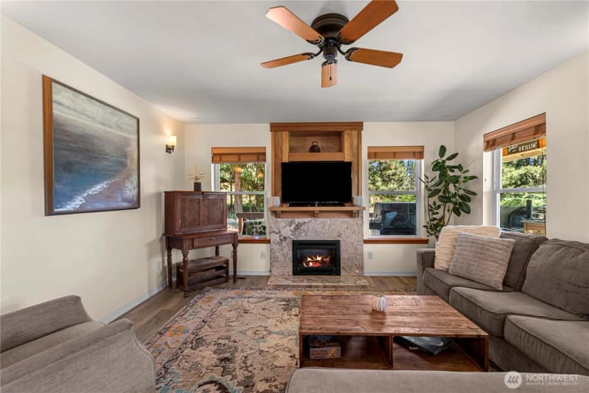 Property photo for 17558 River Road, Leavenworth photo 10