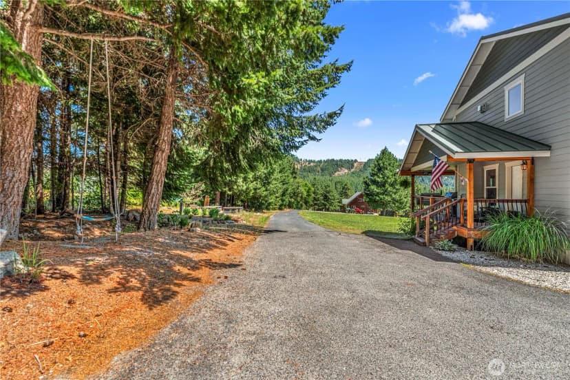 Property photo for 17558 River Road, Leavenworth photo 34