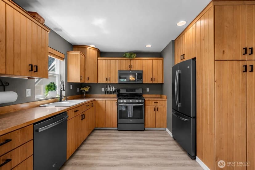 Property photo for 17558 River Road, Leavenworth photo 15