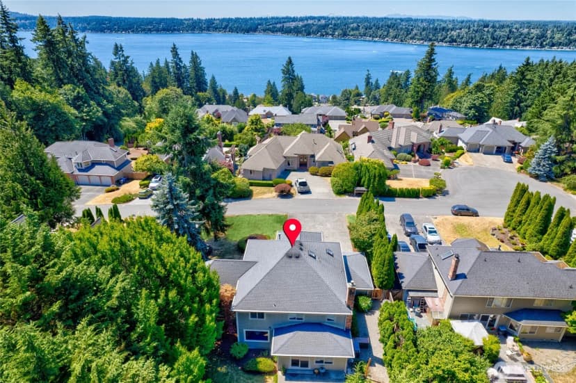 Property photo for 520 208th Avenue Ne, Sammamish photo 38