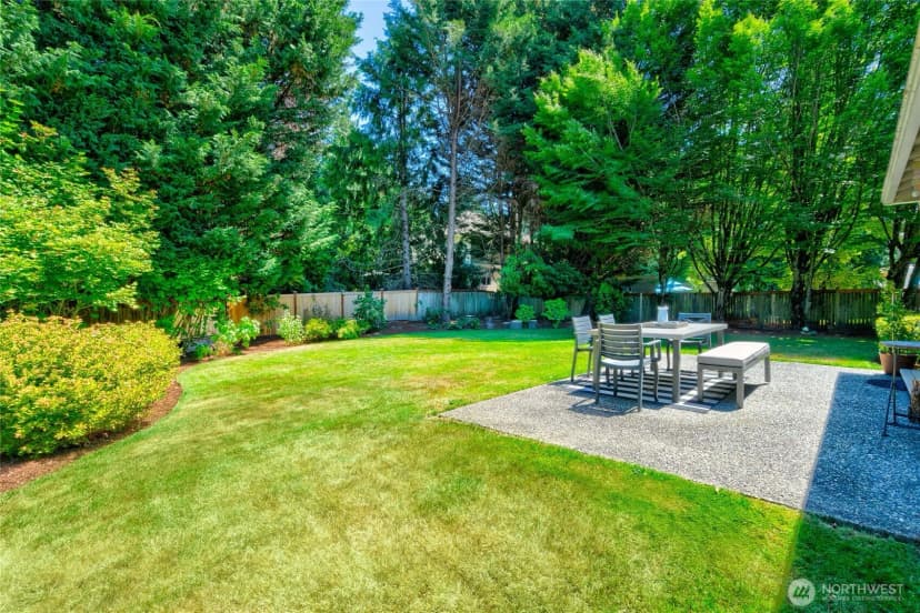 Property photo for 520 208th Avenue Ne, Sammamish photo 35