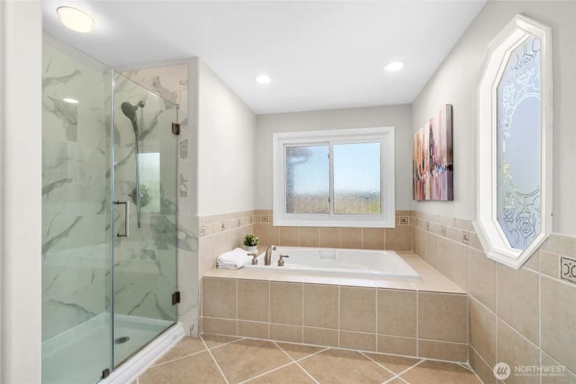 Property photo for 520 208th Avenue Ne, Sammamish photo 23