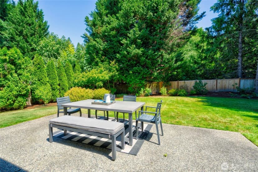 Property photo for 520 208th Avenue Ne, Sammamish photo 34