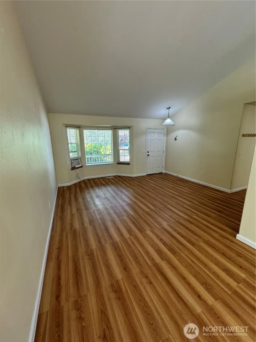 Property photo for 8402 49th Loop Se, Olympia photo 6
