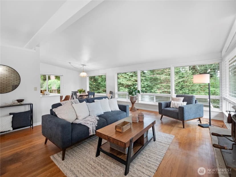 Property photo for 817 S 297th Place, Federal Way photo 9